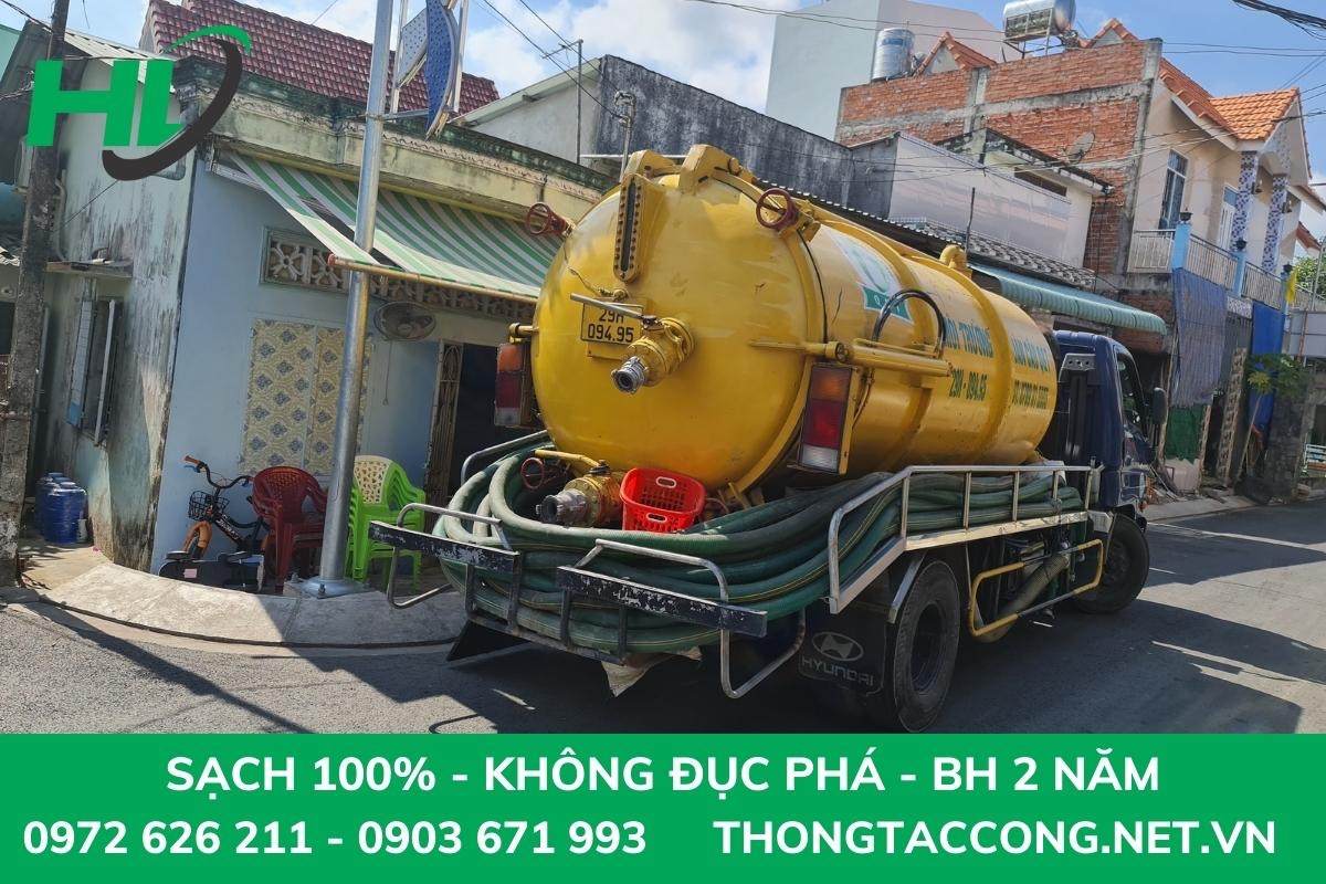 hút bể phốt nhanh tại Long Biên